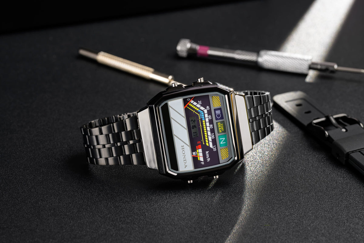 H*nda Watch Version II (The discount is valid until November 1)