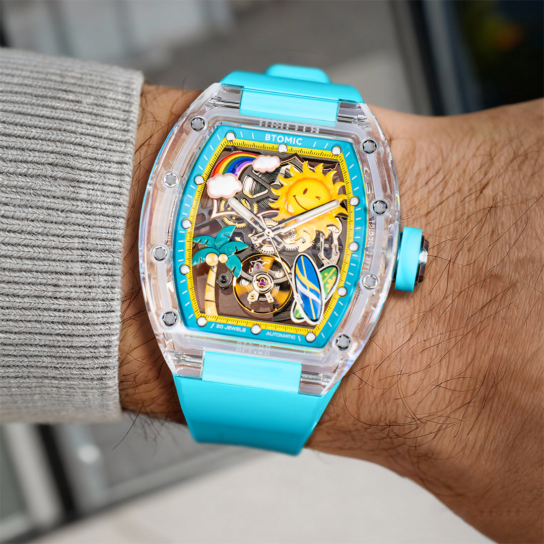 Golden Coast – A Watch Inspired by Summer & Adventure