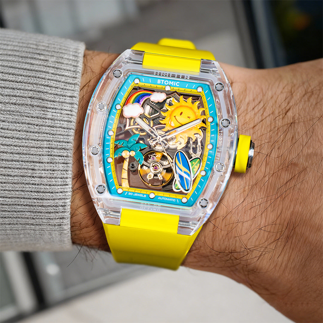 Golden Coast – A Watch Inspired by Summer & Adventure