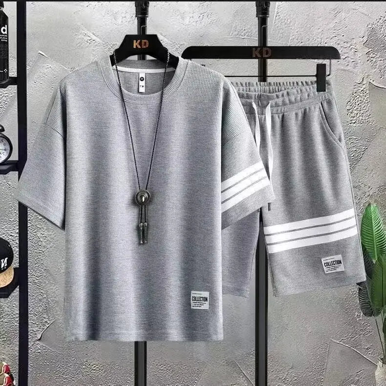Men's Summer Sportswear Suit Two-Piece Set Short-Sleeved T-Shirt Casual Shorts Fashion
