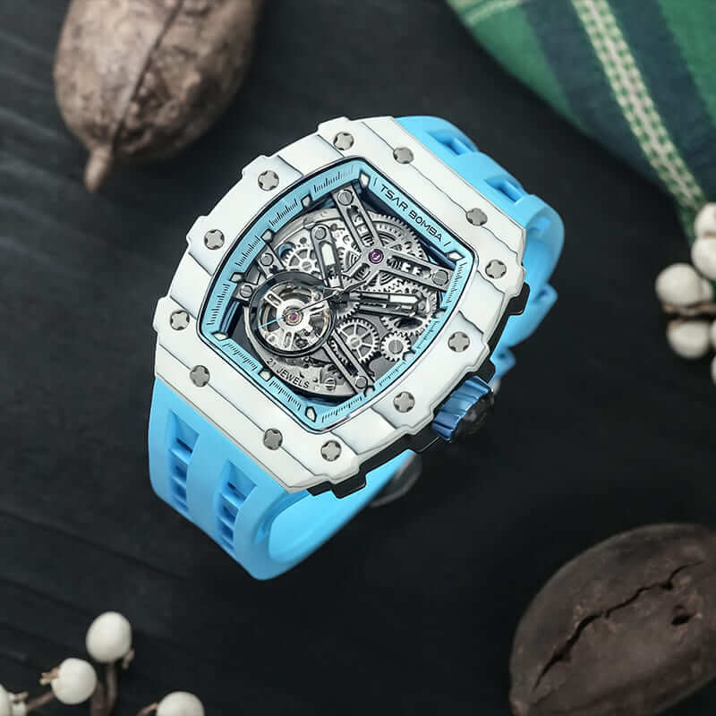 Luxury Carbon Fiber Automatic Watch: Durable, Stylish, Precise Self-Winding Timepiece